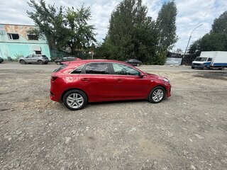 2019 Kia Ceed III, красный, 1600000 рублей, вид 2