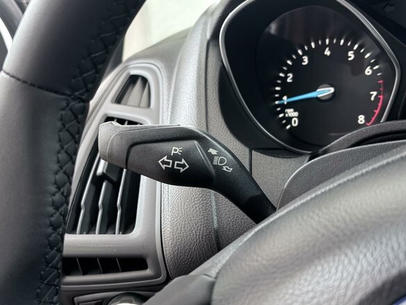 2017 Ford Focus III Рестайлинг, белый, 1190000 рублей - вид 10