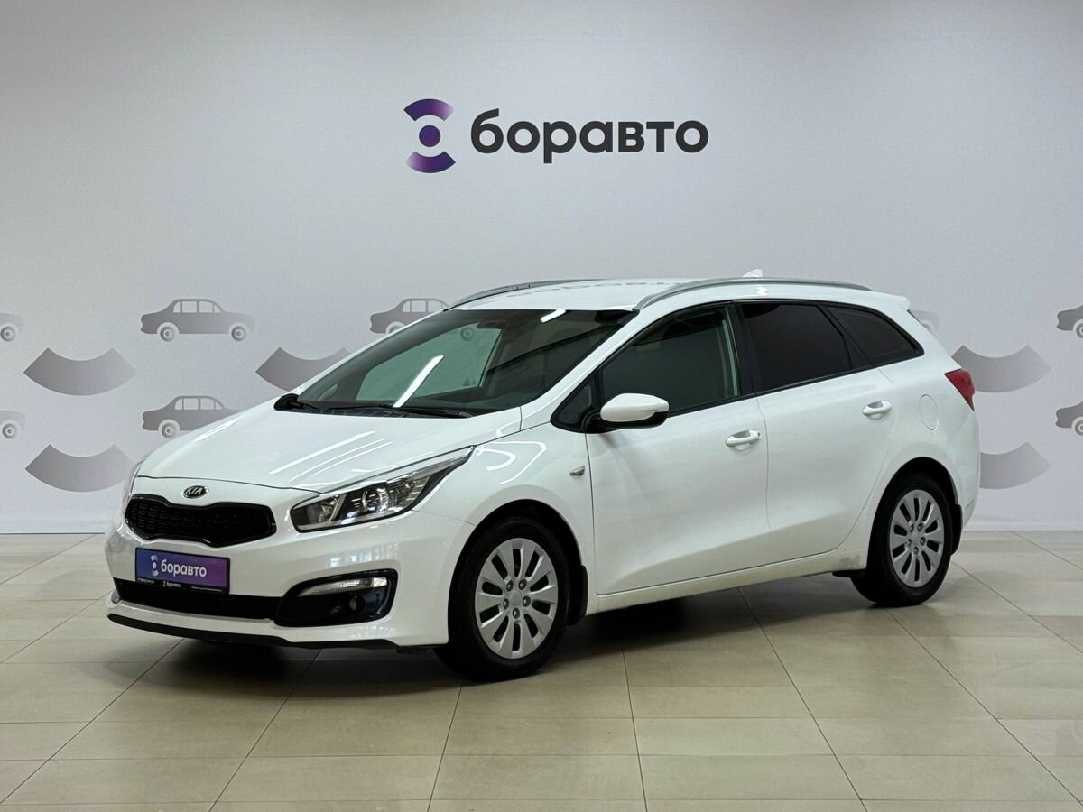 Открыть фотографии: Kia Ceed III