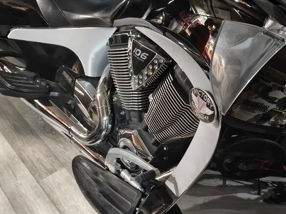 2011 Victory Vision Tour, чёрный, 660000 рублей - вид 4