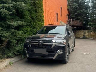 2021 Toyota Land Cruiser 200 Series Рестайлинг 2, чёрный, 10500000 рублей, вид 2