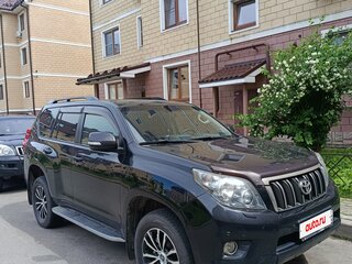 2011 Toyota Land Cruiser Prado 150 Series, чёрный, 2450000 рублей, вид 4