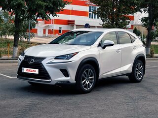 2018 Lexus NX 300 I Рестайлинг, белый, 3800000 рублей, вид 4