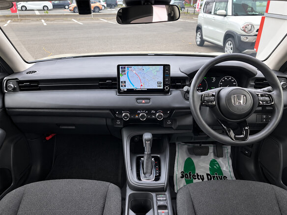 2023 Honda Vezel II, бежевый, 1680000 рублей - вид 8