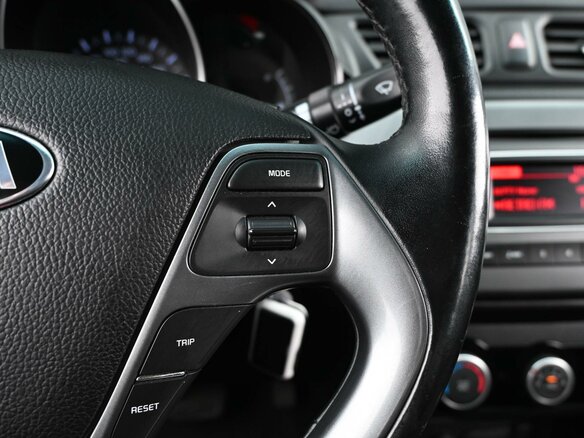 2015 Kia Rio 6-speed III, голубой, 1324000 рублей - вид 15