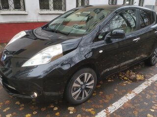 2012 Nissan Leaf (EM57) I (ZE0/AZE0), чёрный, 680000 рублей, вид 2