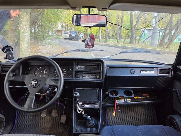 2004 Lada (ВАЗ) 2107, синий, 90000 рублей - вид 9