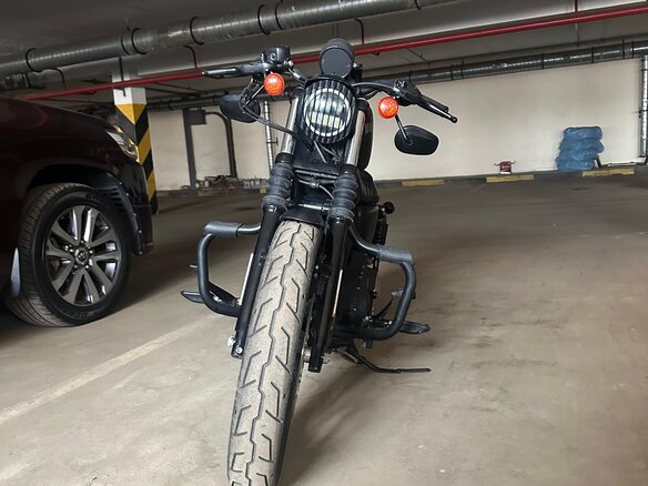 2021 Harley-Davidson Sportster 883, чёрный, 810000 рублей - вид 1