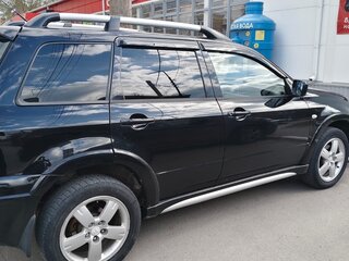 2006 Mitsubishi Outlander I, чёрный, 650000 рублей, вид 4