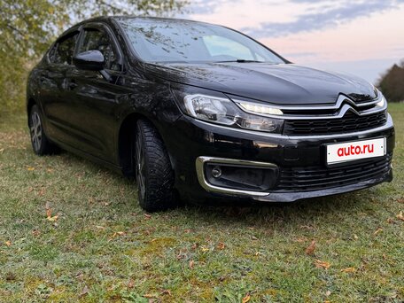 2017 Citroen C4 II Рестайлинг, чёрный, вид 2