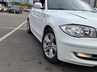 2010 BMW 1 серии 118i I (E81/E82/E87/E88) Рестайлинг, чёрный, 800000 рублей, вид 1