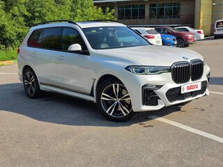 2021 BMW X7 30d I (G07), белый, 8899000 рублей, вид 3