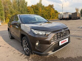 2021 Toyota RAV4 V (XA50), коричневый, 3510000 рублей, вид 3