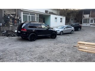 2006 Volkswagen Touareg I, чёрный, 950000 рублей, вид 1