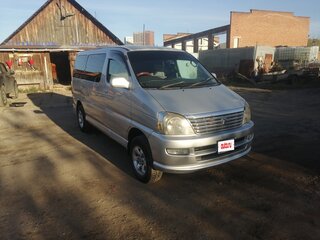 1999 Toyota Regius I, серебристый, 1170000 рублей, вид 2