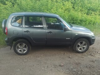 2012 Chevrolet Niva I Рестайлинг, серый, 420000 рублей, вид 5