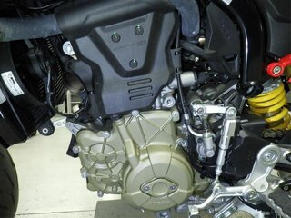 2025 Ducati Hypermotard, красный, 1143000 рублей, вид 4