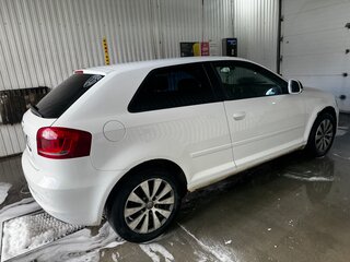 2008 Audi A3 II (8P) Рестайлинг 2, белый, 650000 рублей, вид 2
