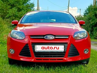 2014 Ford Focus III, красный, 1250000 рублей, вид 3
