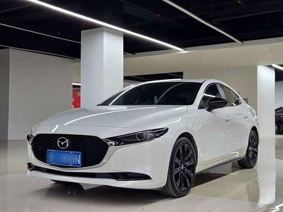 2023 Mazda 3 Axela IV (BP), белый, 1690000 рублей