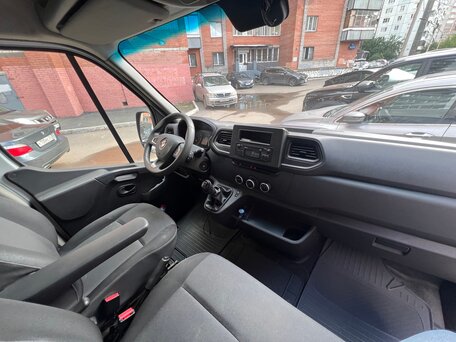 2022 Renault Master, белый, 3900000 рублей, вид 2