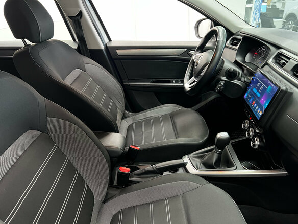 2021 Renault Arkana I, белый, 1270000 рублей - вид 11