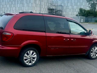 2005 Dodge Caravan Grand IV, красный, 580000 рублей, вид 4
