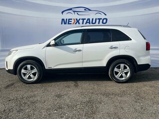 2013 Kia Sorento II Рестайлинг, белый, 1543700 рублей, вид 2