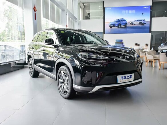 2026 BYD Sea Lion 07, чёрный, 4040000 рублей - вид 3