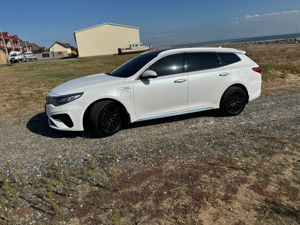2019 Kia Optima IV Рестайлинг, белый, 2600000 рублей - вид 9