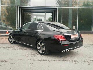 2016 Mercedes-Benz E-Класс 400 V (W213, S213, C238), чёрный, 2960000 рублей, вид 4