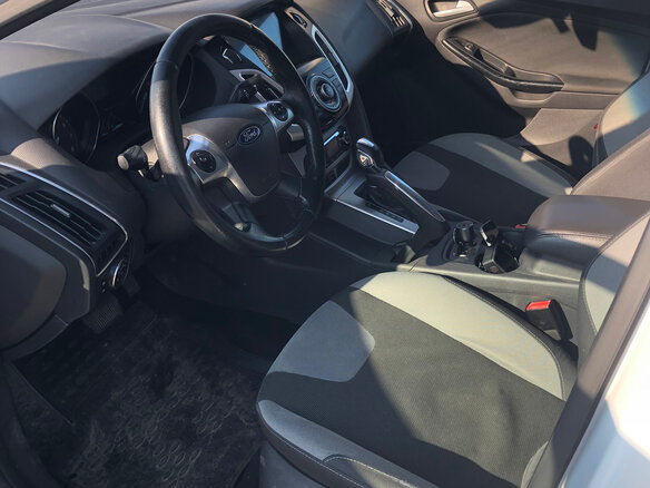 2012 Ford Focus III, белый, 550000 рублей - вид 4