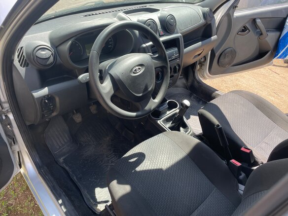 2012 Lada (ВАЗ) Granta I, серебристый, 250000 рублей - вид 9