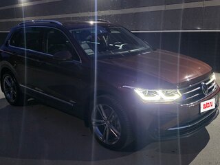 2021 Volkswagen Tiguan II Рестайлинг, коричневый, 3499000 рублей, вид 1