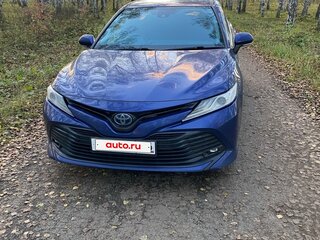 2017 Toyota Camry Japan Market VIII (XV70), синий, 2250000 рублей, вид 3