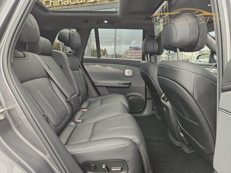 2026 GAC Trumpchi S7 I Рестайлинг, серый, 5190000 рублей, вид 4