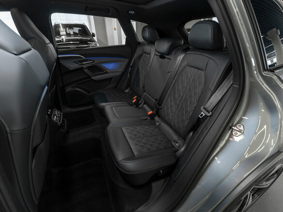 2026 Audi Q5 L III (GU), серый - вид 12