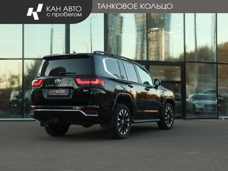 2022 Toyota Land Cruiser 300 Series, чёрный, 10500000 рублей, вид 3