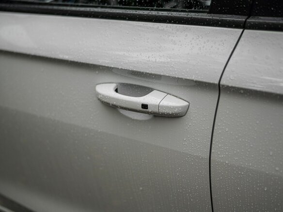 2024 Geely Emgrand II, белый, 1522000 рублей - вид 14