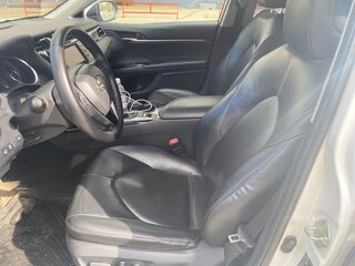 2019 Toyota Camry VIII (XV70), жёлтый, 1650000 рублей, вид 5