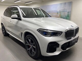 2026 BMW X5 30d IV (G05/G18) Рестайлинг, белый, 13500000 рублей, вид 3