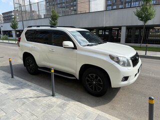 2012 Toyota Land Cruiser Prado 150 Series, белый, 2900000 рублей, вид 1