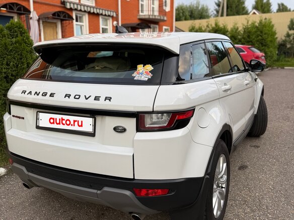 2018 Land Rover Range Rover Evoque I Рестайлинг, белый, 2500000 рублей - вид 4