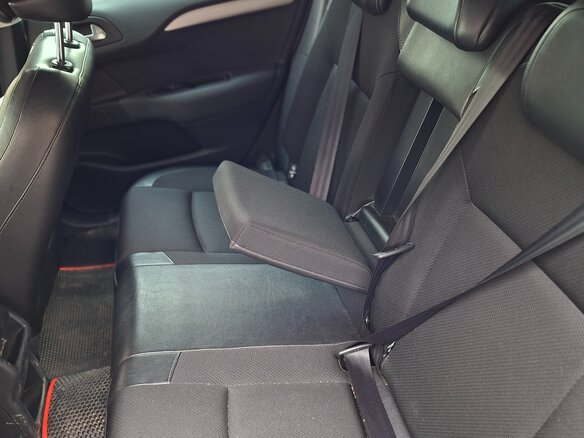 2012 Citroen C4 II, серебристый - вид 17