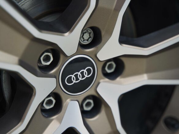 2022 Audi Q2 L 35 TFSI I Рестайлинг, синий, 2900000 рублей - вид 6