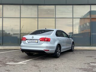2012 Volkswagen Jetta VI, серебристый, 545000 рублей, вид 4