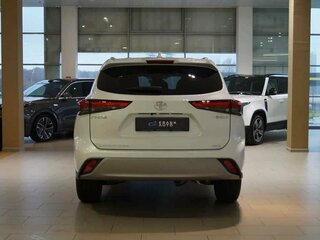 2026 Toyota Highlander IV (XU70), белый, 5400000 рублей, вид 2