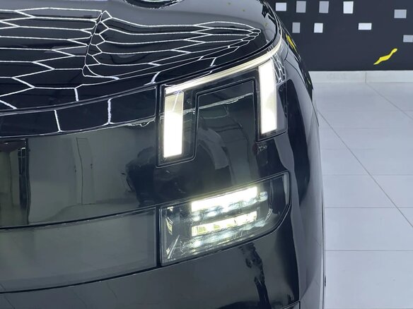 2026 Lynk & Co 900, чёрный, 7480000 рублей - вид 17