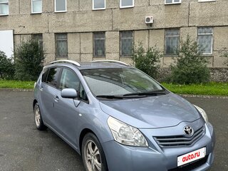2011 Toyota Verso I, синий, 830000 рублей, вид 4