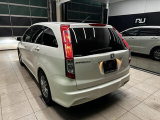 2009 Honda Stream II Рестайлинг, белый, 1290000 рублей, вид 4